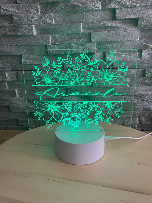 Lampe florale avec prénom