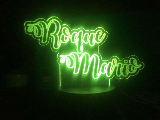 Lampe LED avec deux prénoms