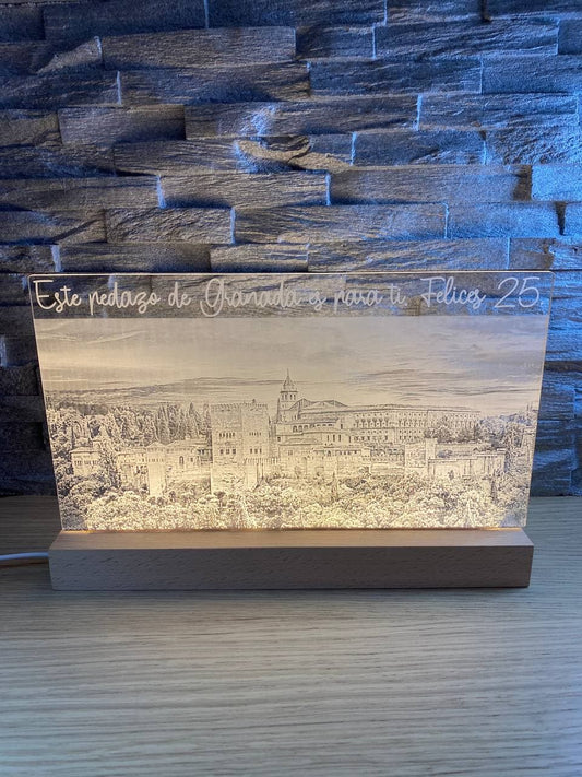 Lampe personnalisée en bois avec photo