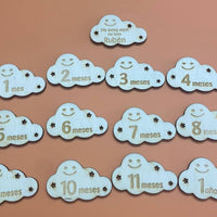 Cartes étapes bébé nuages pour nouveau-né