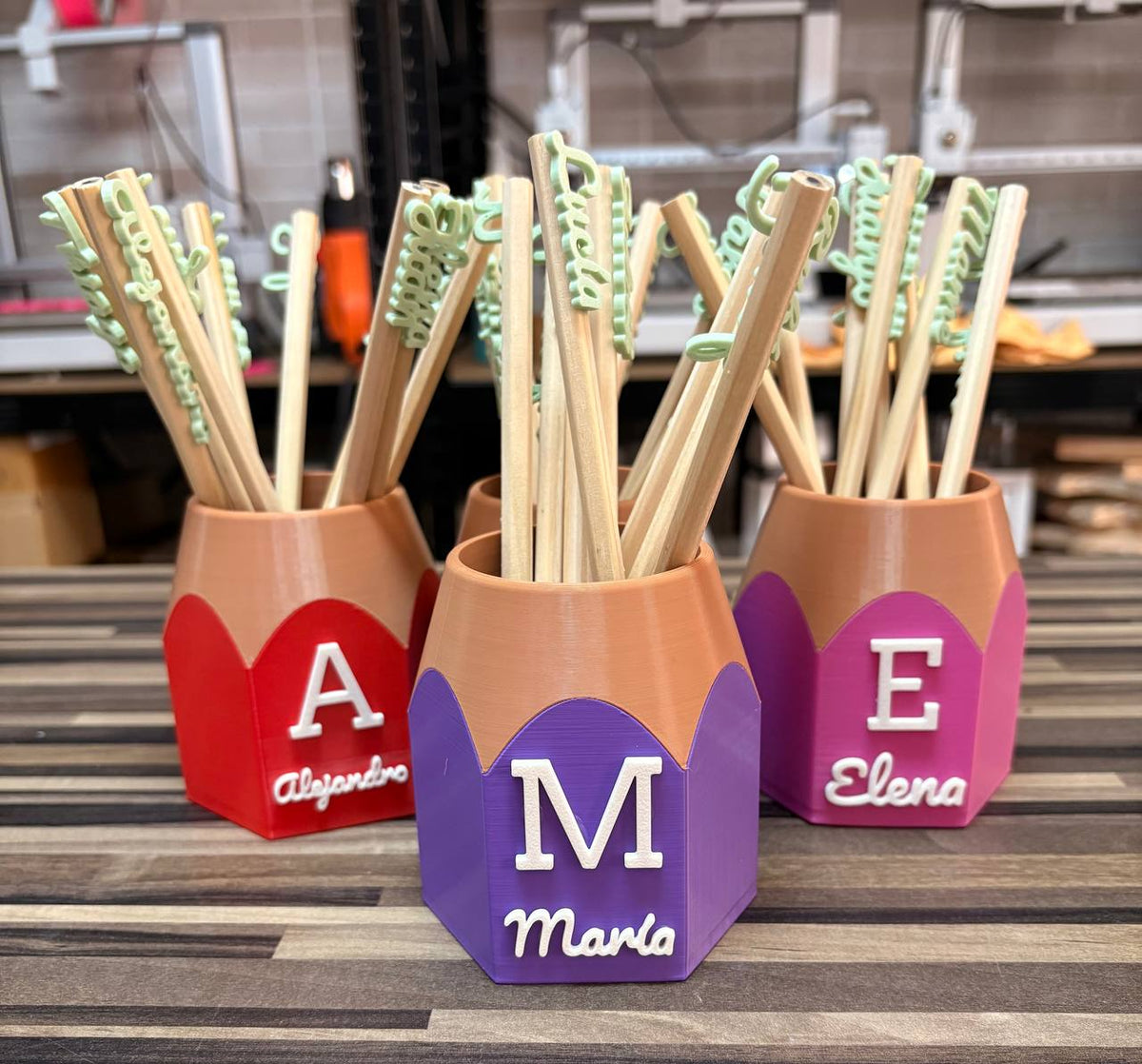 Pot à crayons personnalisé avec prénom – vue 3
