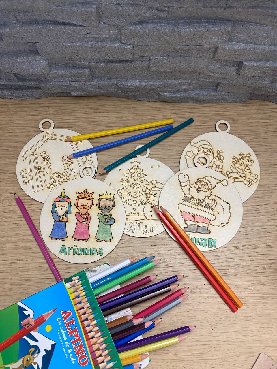 Décorations de Noël à colorier – vue 2