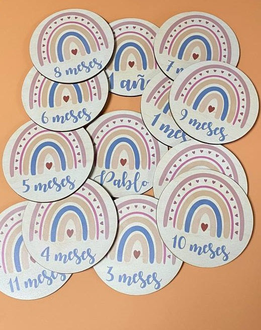Cartes étapes bébé arc-en-ciel minimaliste